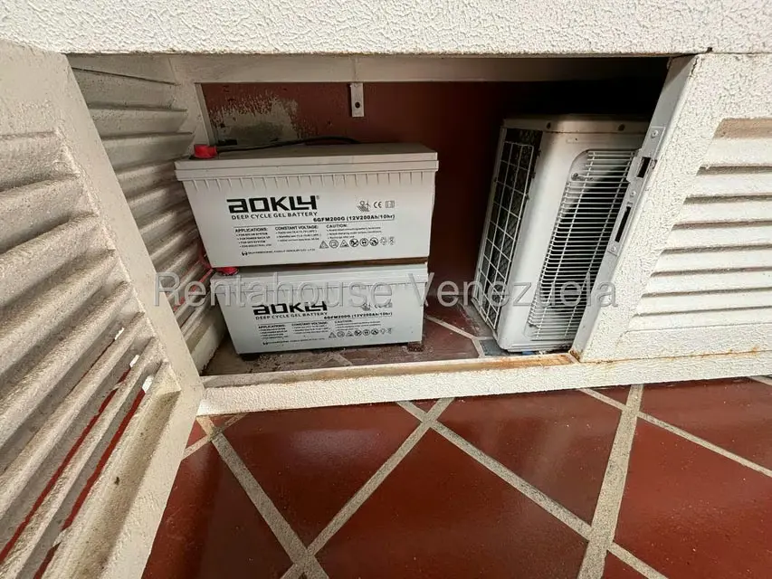Apartamento (Duplex) en Venta en Los Naranjos del Cafetal, Distrito Metropolitano - 31