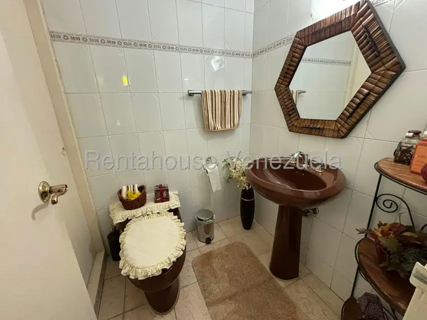 Apartamento (Duplex) en Venta en Los Naranjos del Cafetal, Distrito Metropolitano - 10