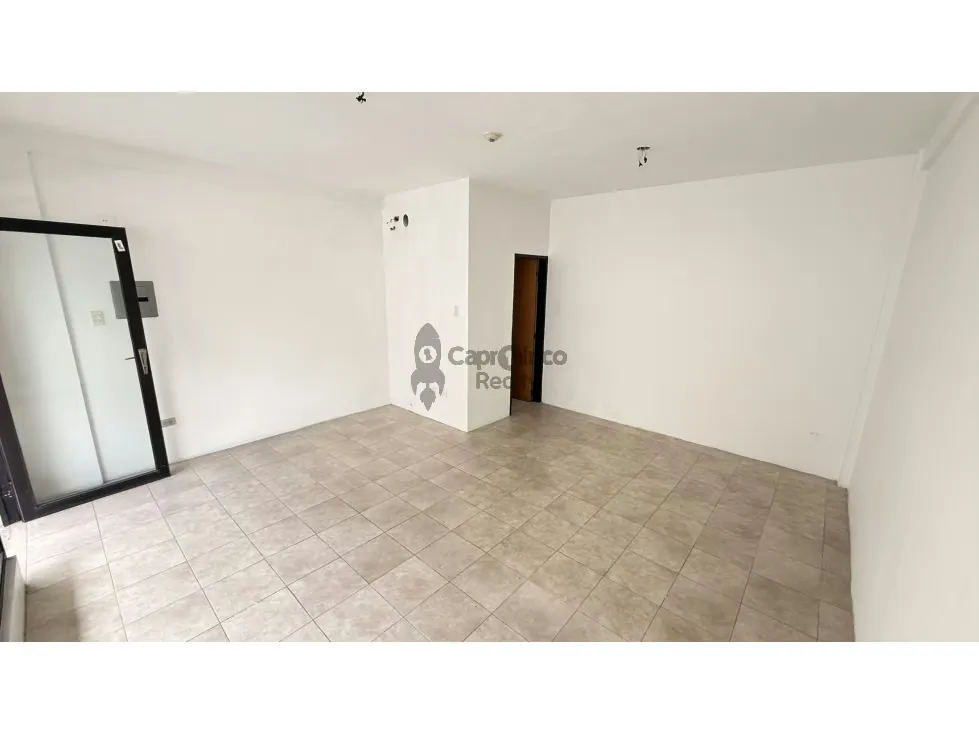 Espacio Estratégico y Rentable: Local de 25 m² en Venta TCL L 10264052 - 5