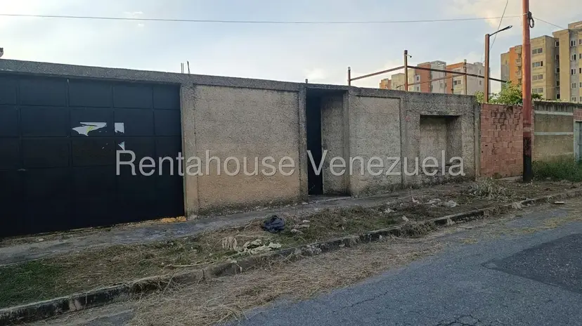 Terreno (Residencial) en Venta en Ciudad Jardin Manongo, Carabobo