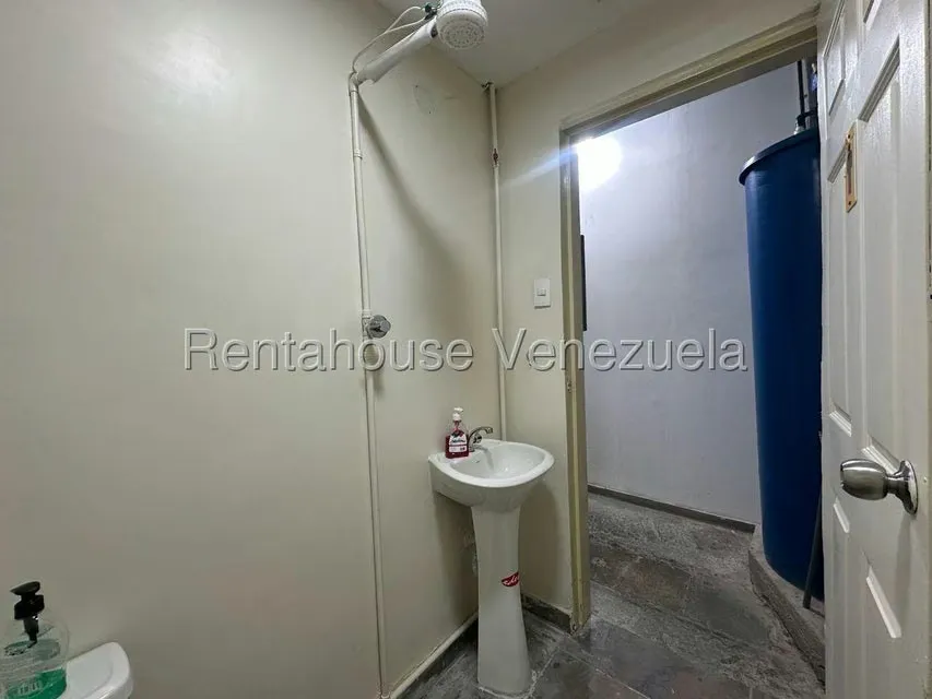 Local Comercial en Alquiler en Chacao, Distrito Metropolitano - 19