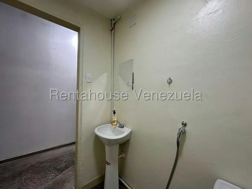 Local Comercial en Alquiler en Chacao, Distrito Metropolitano - 21