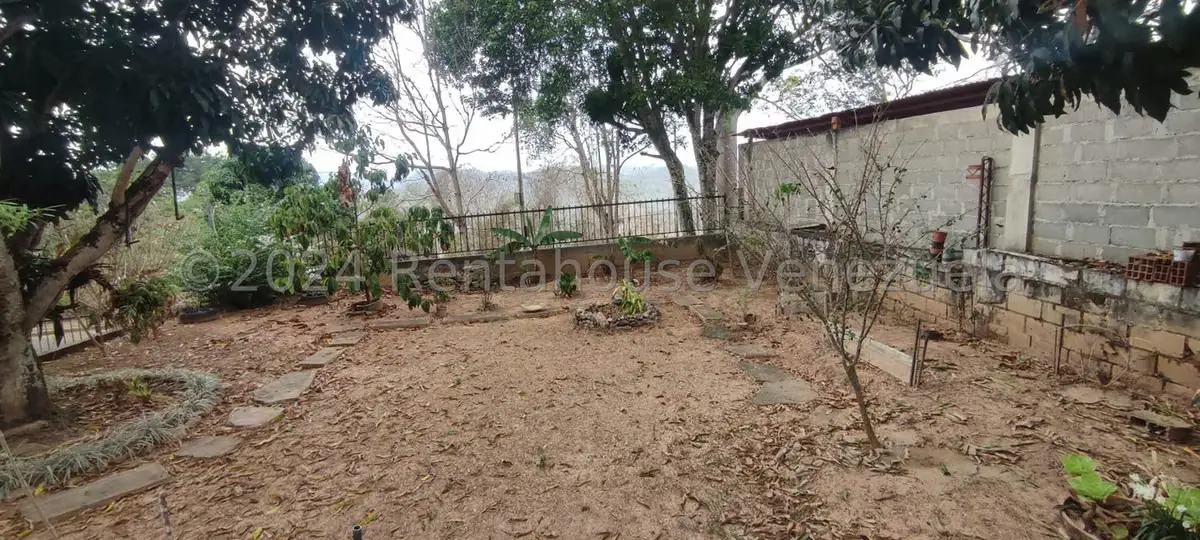 Casa (1 Nivel) en Venta en Santiago de Leon, Miranda - 37