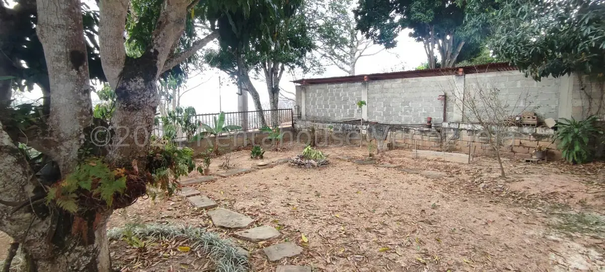 Casa (1 Nivel) en Venta en Santiago de Leon, Miranda - 46