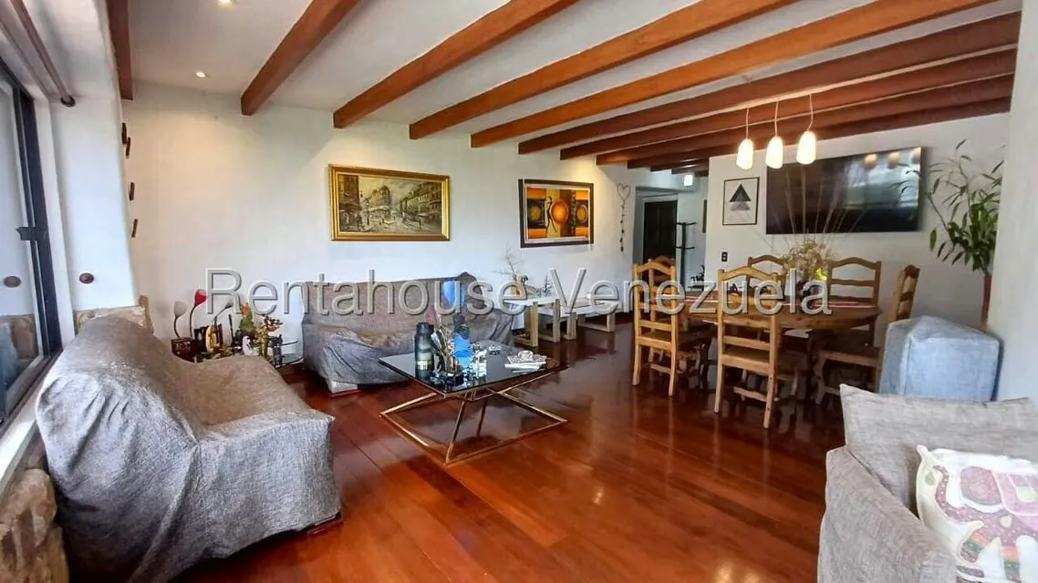 Apartamento (1 Nivel) en Venta en La Florida, Distrito Metropolitano - 11