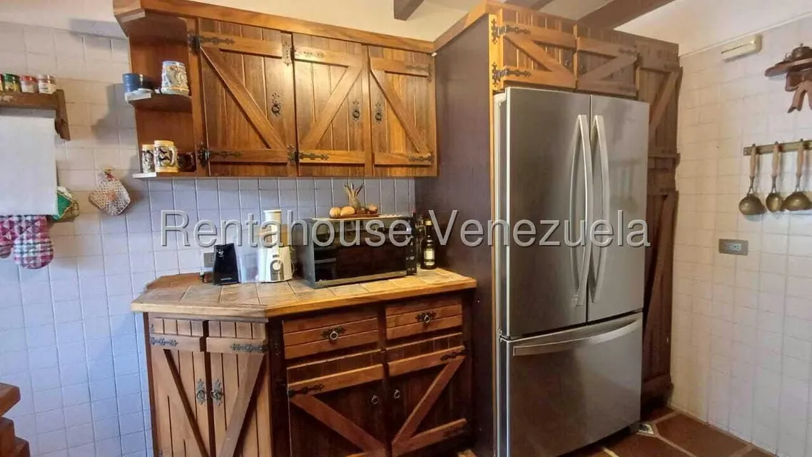 Apartamento (1 Nivel) en Venta en La Florida, Distrito Metropolitano - 13