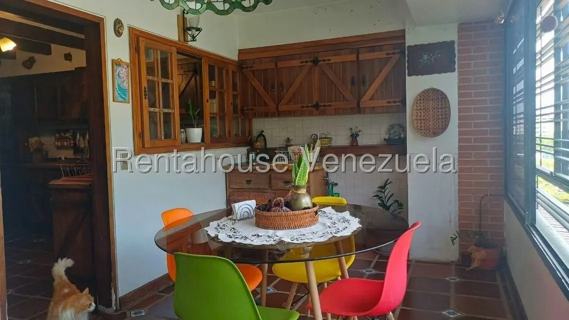 Apartamento (1 Nivel) en Venta en La Florida, Distrito Metropolitano - 17