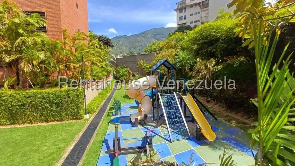 Apartamento (1 Nivel) en Venta en La Florida, Distrito Metropolitano - 25