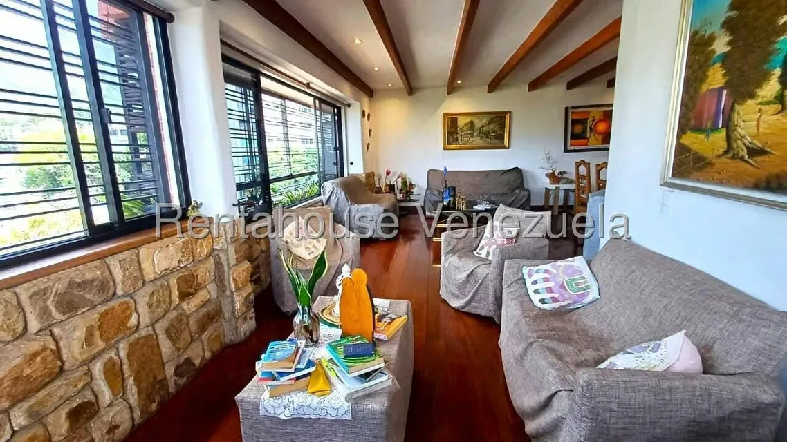 Apartamento (1 Nivel) en Venta en La Florida, Distrito Metropolitano - 9
