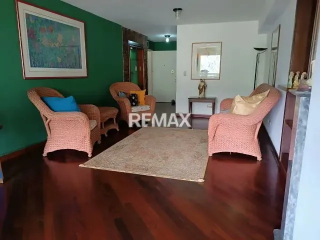 Venta Apartamento Urbanización Miranda 150 Mts - 6