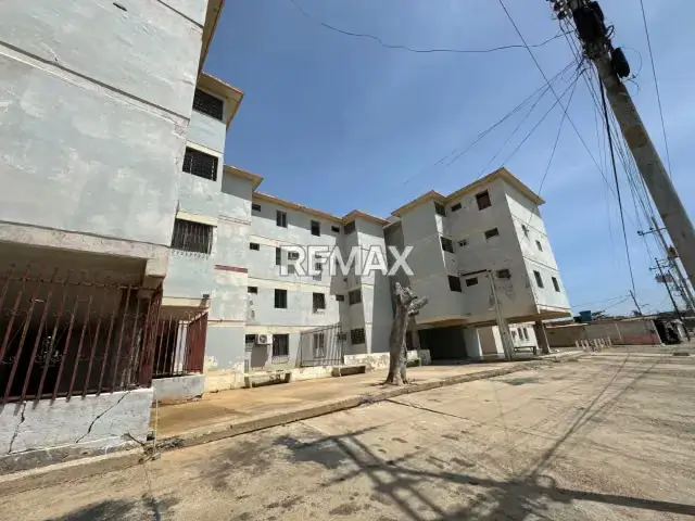 Apartamento en Venta 3er Piso, Urb Jorge Hernandez, Banco Obrero, Municipio Carirubana, Estado Falcon