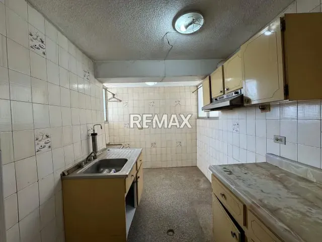 Apartamento en Venta 3er Piso, Urb Jorge Hernandez, Banco Obrero, Municipio Carirubana, Estado Falcon - 3
