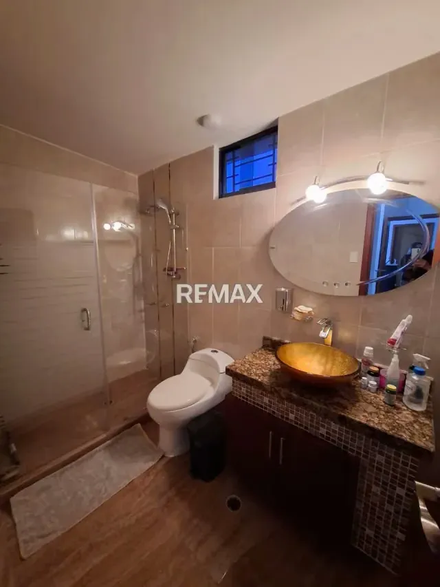 CASA DE LUJO EN VENTA EN URB BRISAS DE PARAMILLO - 7
