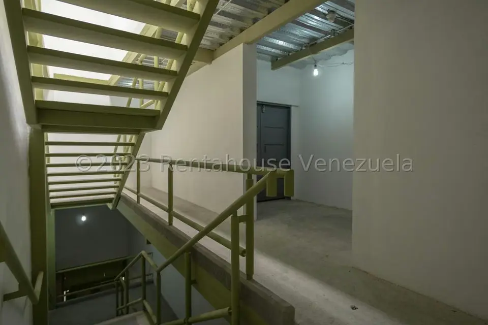 Local Comercial en Venta en La Florida, Distrito Metropolitano - 25