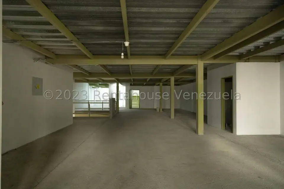 Local Comercial en Venta en La Florida, Distrito Metropolitano - 37