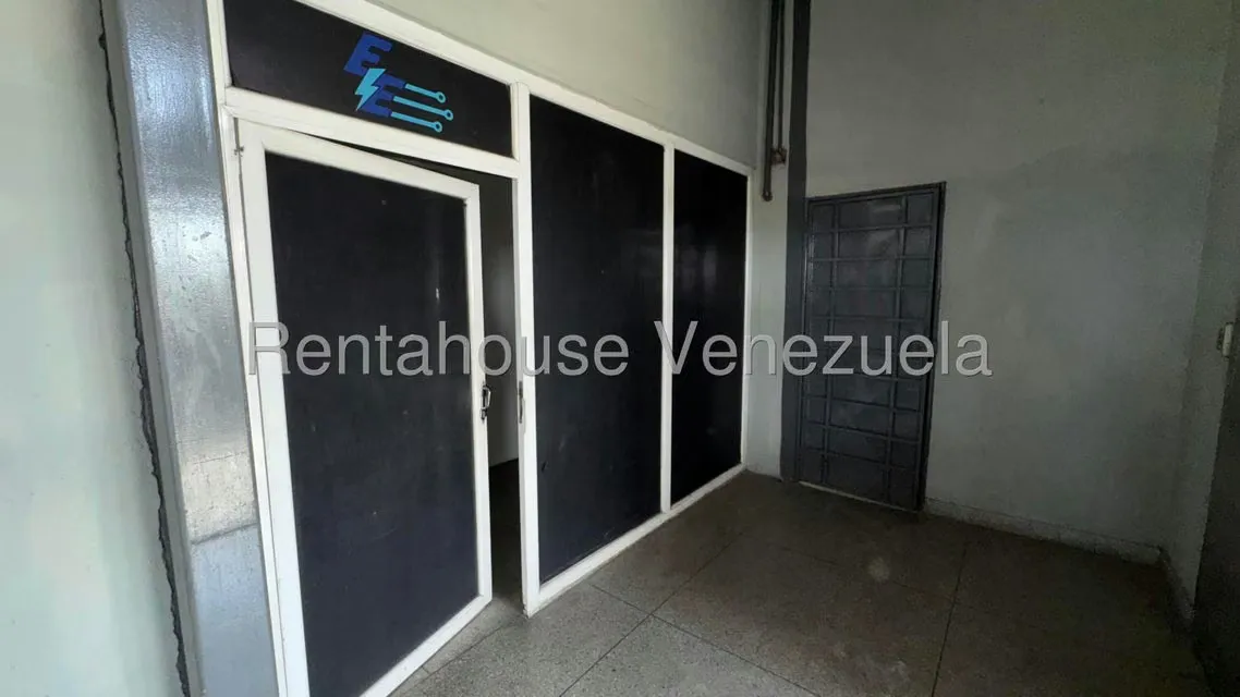 Oficina en Alquiler en La Coromoto, Aragua - 2