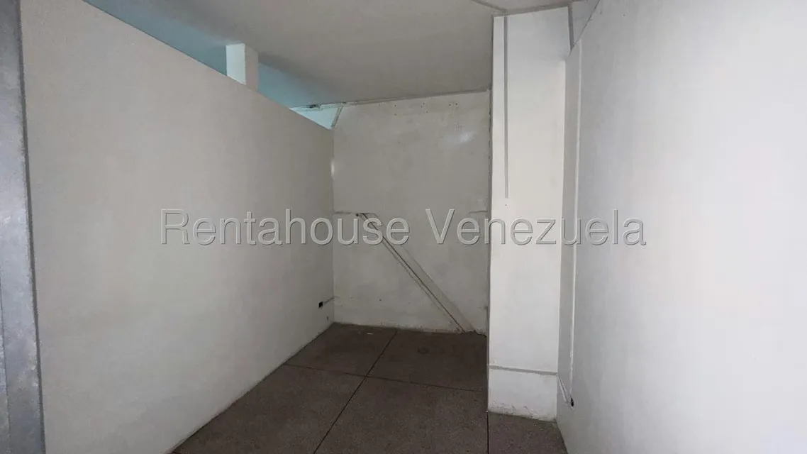 Oficina en Alquiler en La Coromoto, Aragua - 12