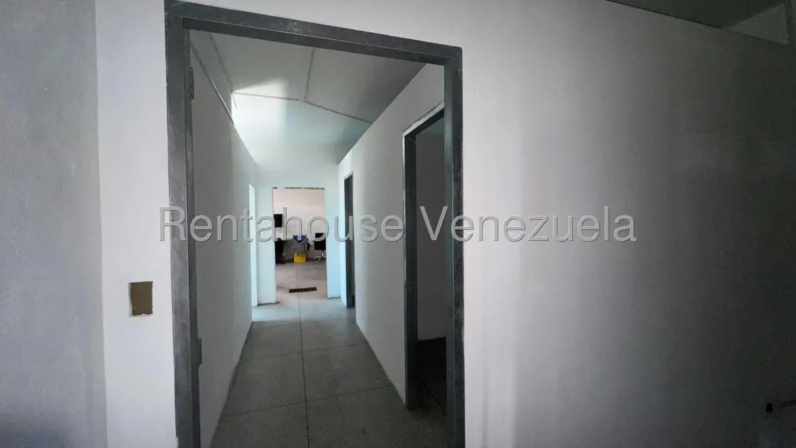 Oficina en Alquiler en La Coromoto, Aragua - 8