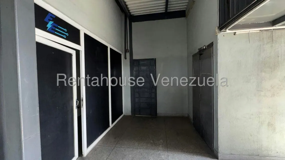 Oficina en Alquiler en La Coromoto, Aragua - 10