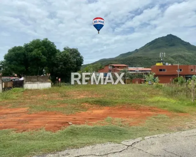 TERRENO POTENCIAL PARA INVERSIÓN COMERCIAL, EN PARAGUACHI