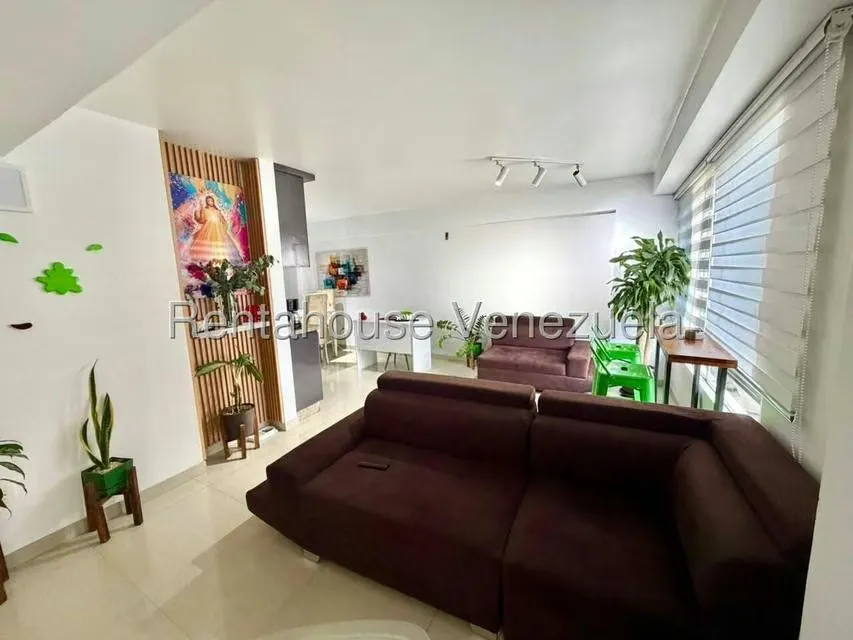Apartamento (1 Nivel) en Venta en Miravila, Distrito Metropolitano - 13