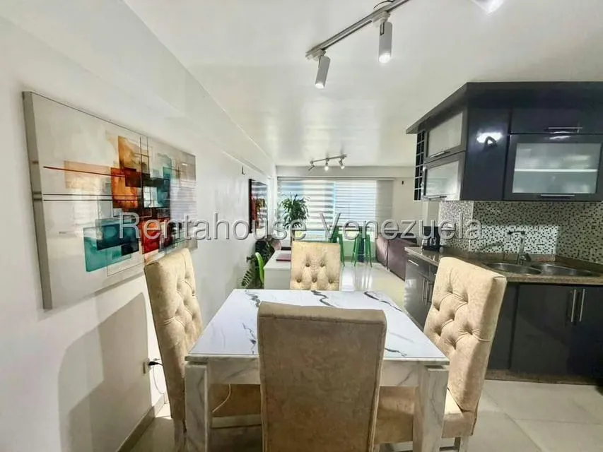 Apartamento (1 Nivel) en Venta en Miravila, Distrito Metropolitano - 8
