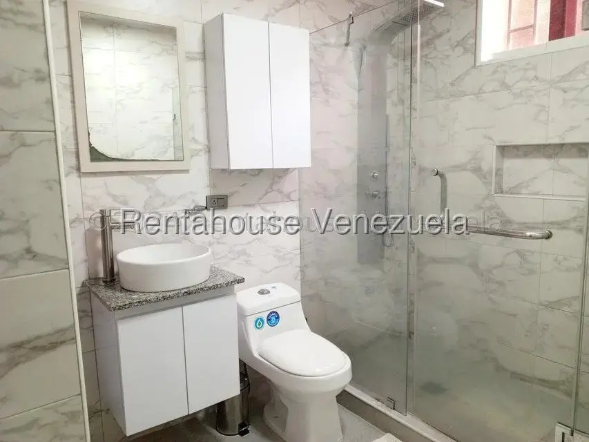 Apartamento (1 Nivel) en Venta en Colinas de Bello Monte, Distrito Metropolitano - 14