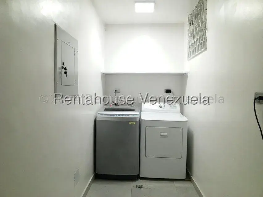 Apartamento (1 Nivel) en Venta en Colinas de Bello Monte, Distrito Metropolitano - 15