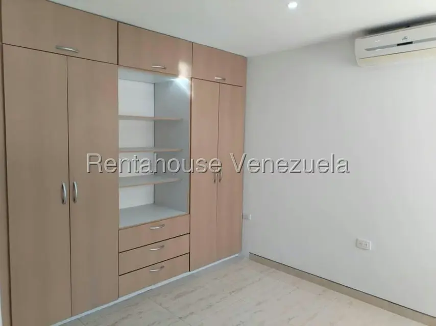 Apartamento (1 Nivel) en Venta en La Trigaleña, Carabobo - 46