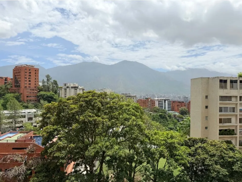 Se alquila apto 185 m2 3h+s/3.5b+s/2p Colinas de Valle Arriba - 4