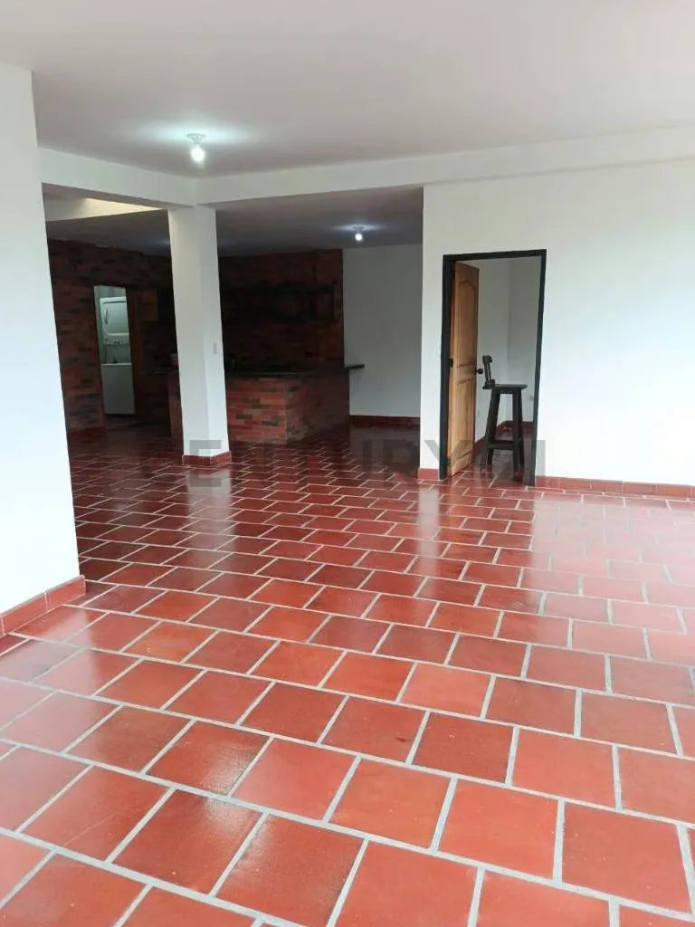 Apartamento en alquiler Tariba