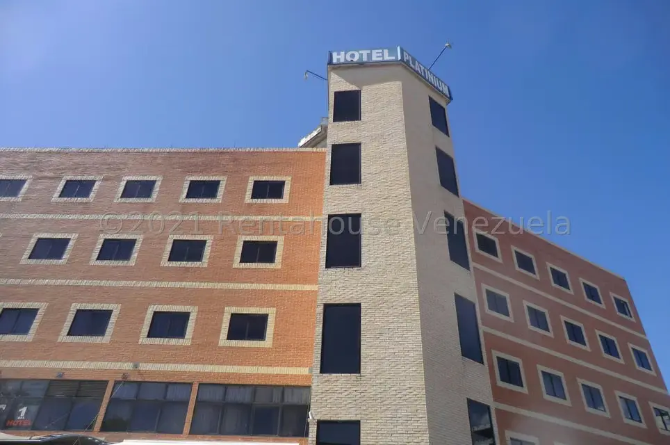 Comercial (Edificio) en Venta en Guatire, Miranda - 25