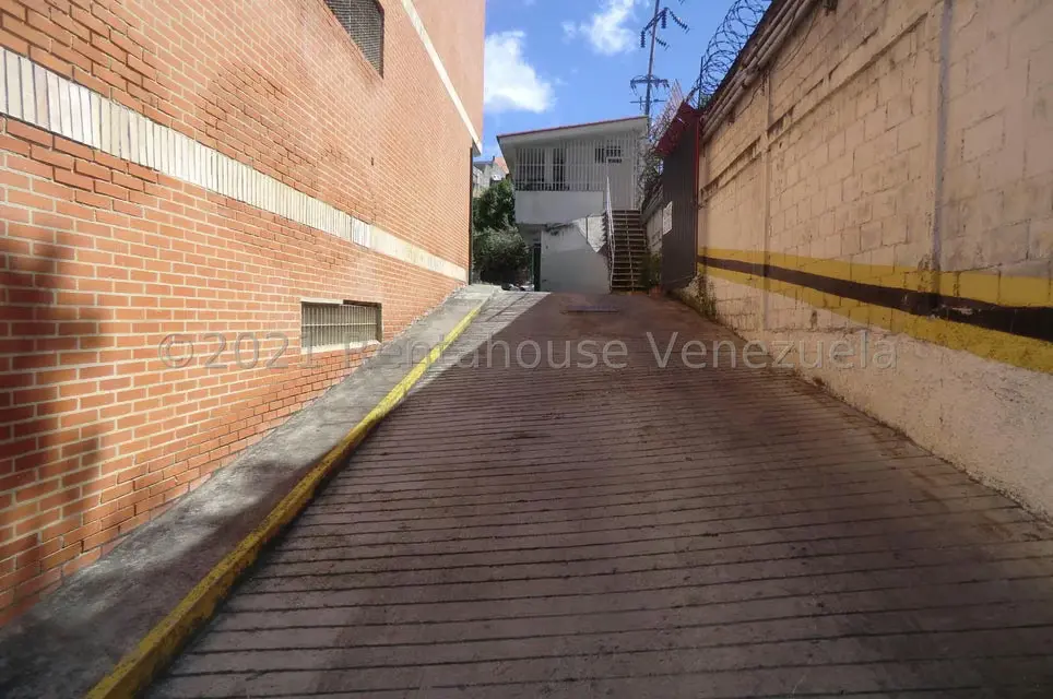 Comercial (Edificio) en Venta en Guatire, Miranda - 26