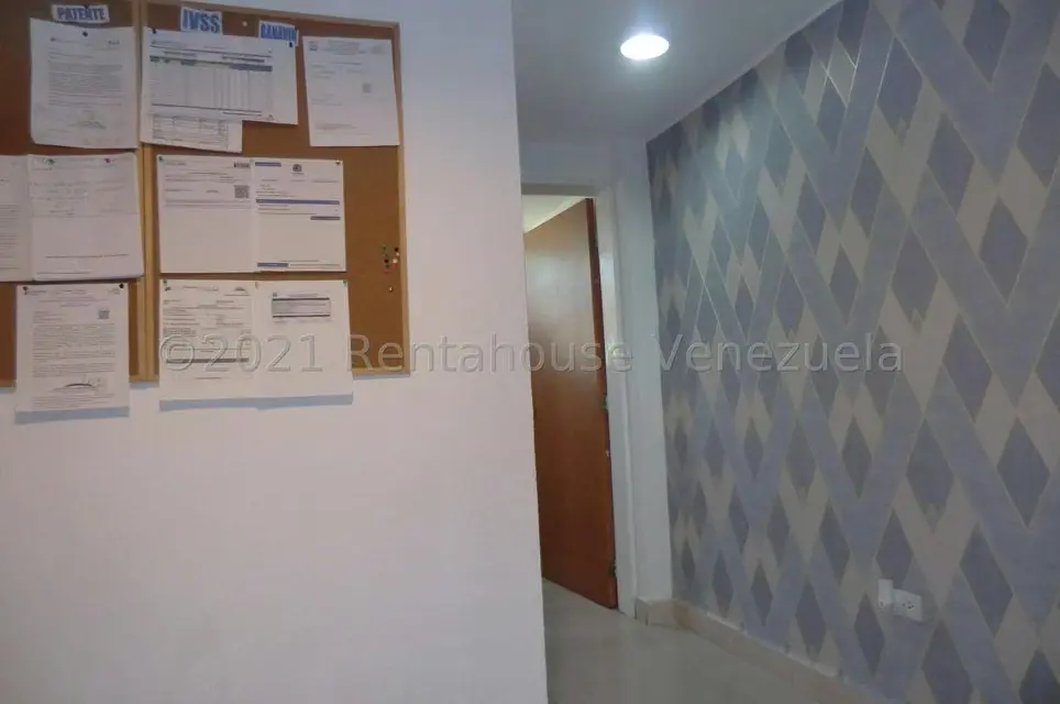 Comercial (Edificio) en Venta en Guatire, Miranda - 5