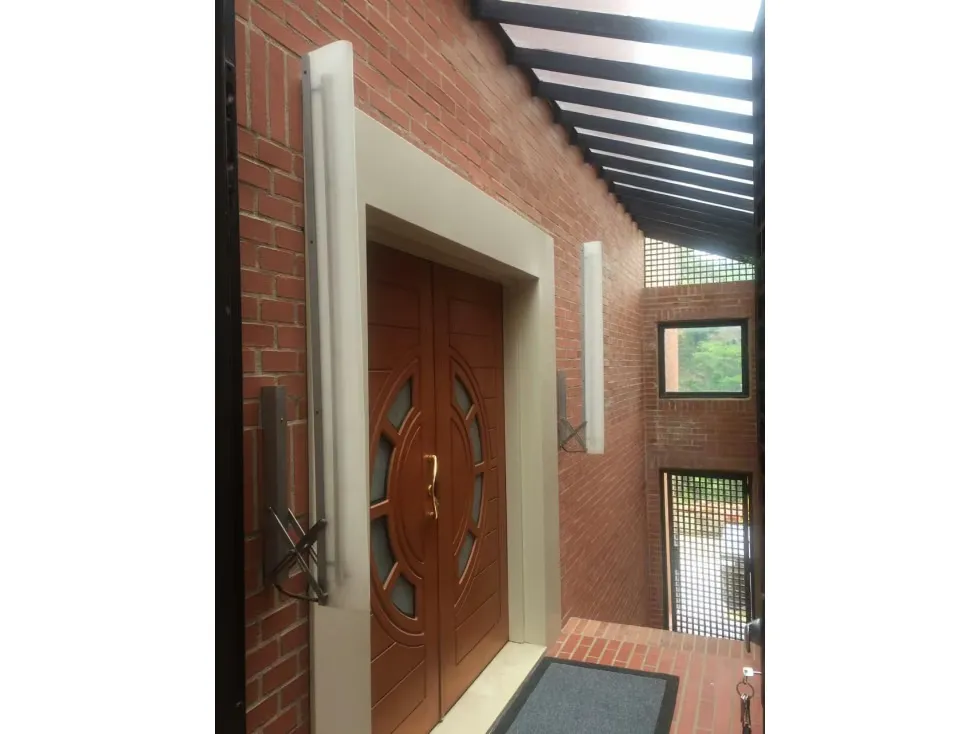 Vendo Townhouse Colinas de Tamanaco - 2