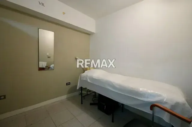 Alquiler de Local Edf Comercial La Candelaria - 6