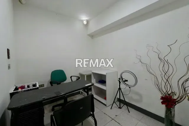 Alquiler de Local Edf Comercial La Candelaria - 7