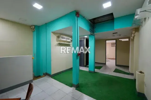 Alquiler de Local Edf Comercial La Candelaria - 9
