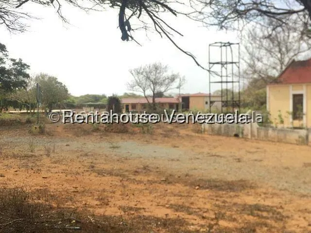 Casa (1 Nivel) en Venta en Buena Vista, Falcon - 23