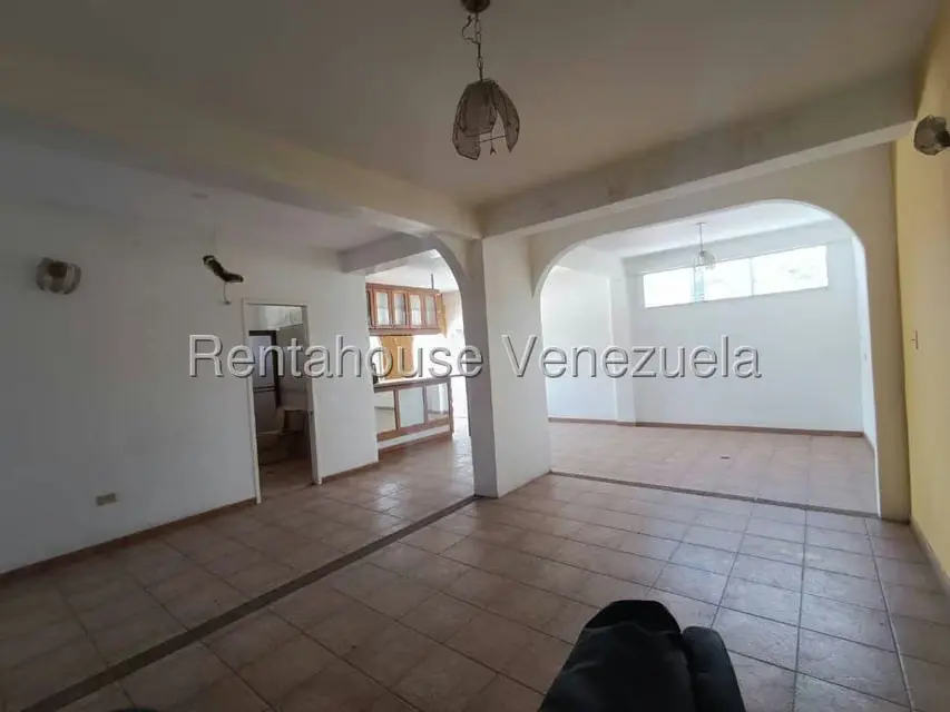 Casa (1 Nivel) en Venta en Jose Felix Ribas, Aragua - 37