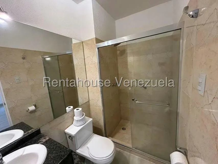 Apartamento (1 Nivel) en Venta en La Boyera, Distrito Metropolitano - 11