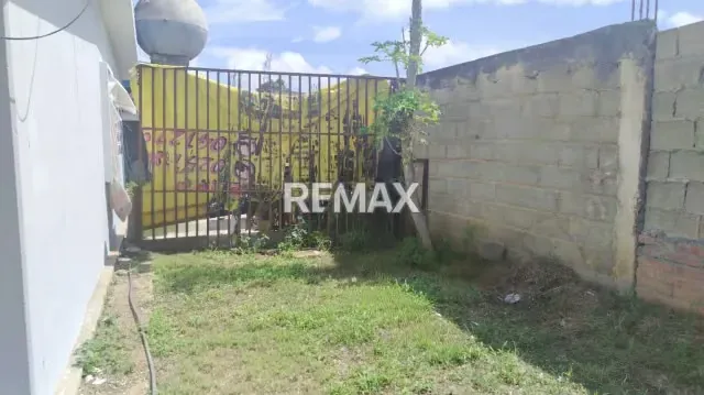 En venta Casa residencial o Comercial para remodelar en la Zona Norte en Sabana Grande - 13