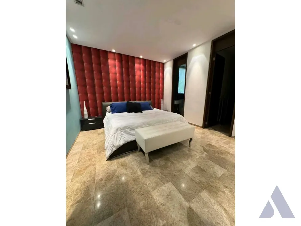 En Venta Planta Baja 485+190m2 Terrazas del Country Club Guataparo - 12