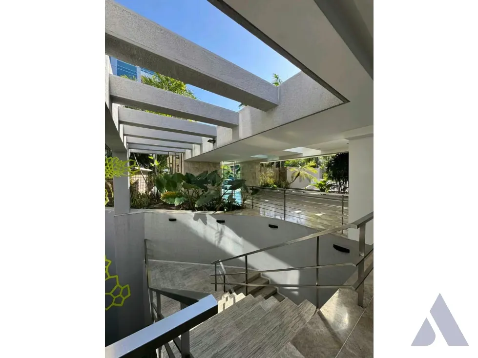 En Venta Planta Baja 485+190m2 Terrazas del Country Club Guataparo - 18