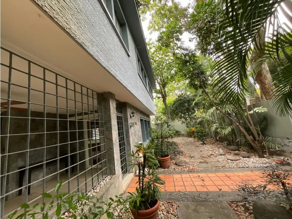 Venta/La Floresta/1780 mts/2terrenos casas a remodelar/Permiso 4casas - 22