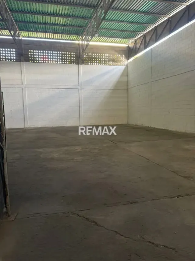 Anexo de Galpon en Alquiler Avenida Florencio Jimenez Zona Oeste-Barquisimeto - 2