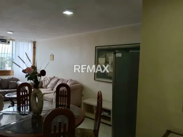 Se vende Apartamento en Residencias Paraiso - 4