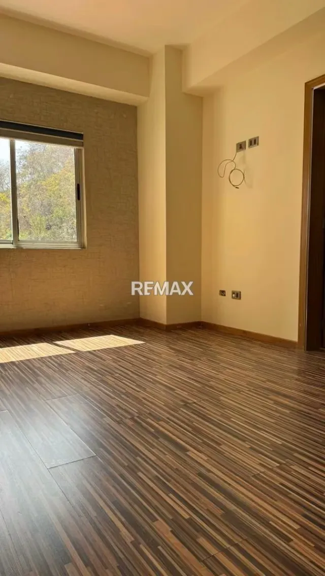 En venta Impecable Apartamento en el Parral Valencia Res. Cronus Country - 11