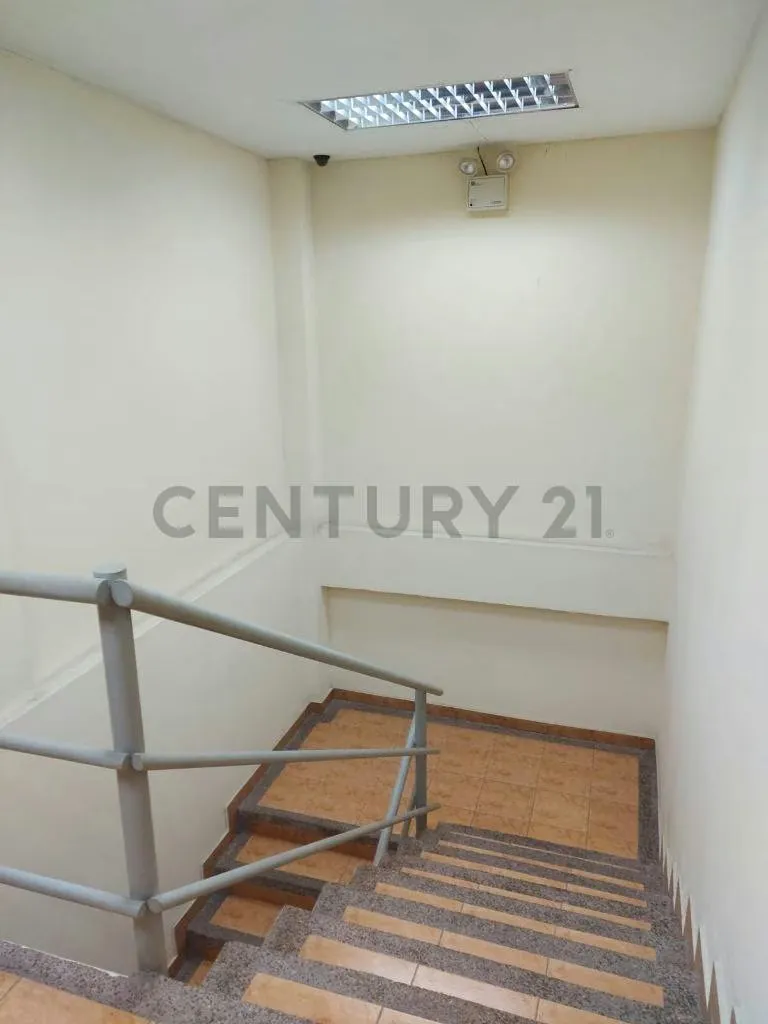 excelente galpón en venta amplio y en optimas condiciones - 22