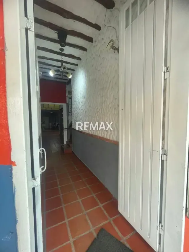 En Alquiler Local Comercial ubicado en Guanare, calle 16, entre carreras 7 y 8, Sector La Arenosa, Guanare, Portuguesa, Venezuela - 2